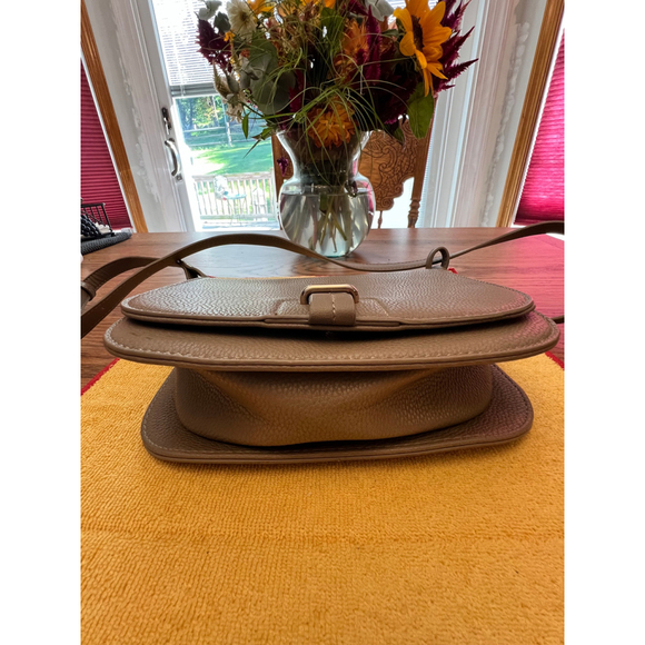 Nico and Olive tan leather crossbody bag - Picture 3 of 8